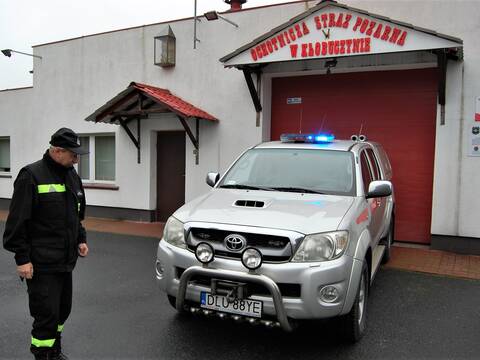 OSP Kłobuczyn z nowym pojazdem operacyjnym! - 2