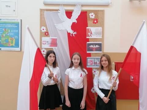 Nasza Szkoła w akcji "Szkoła do Hymnu 2021" - 8