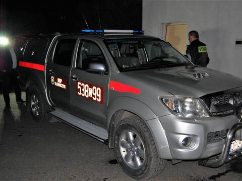 Toyota Hilux zasiliła siły OSP w Kłobuczynie - 3