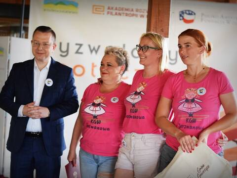 I Zlot KGW z terenu Wzgórz Dalkowskich - relacja - 6