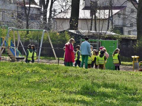 Sprzątali dla Polski - Przedszkolaki wzięły udział w ogólnopolskiej akcji - 32