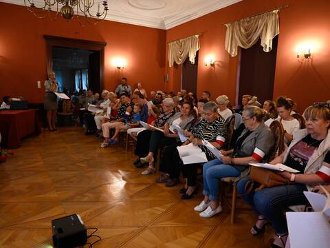 W 79. rocznicę Powstania Warszawskiego Gaworzyce śpiewają (nie)zakazane piosenki - 6