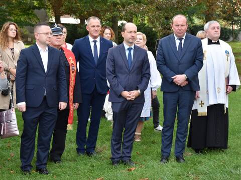 Zakup średniego samochodu ratowniczo-gaśniczego dla Ochotniczej Straży Pożarnej w Gaworzycach - 15