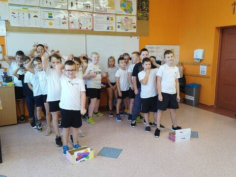 Active Sister Schools - sportowe wyzwania w naszej Szkole - 1