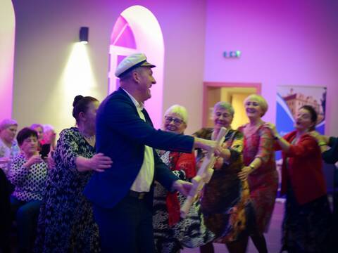 Bal na parostatku - Gminne Święto Seniorów już za nami - 31