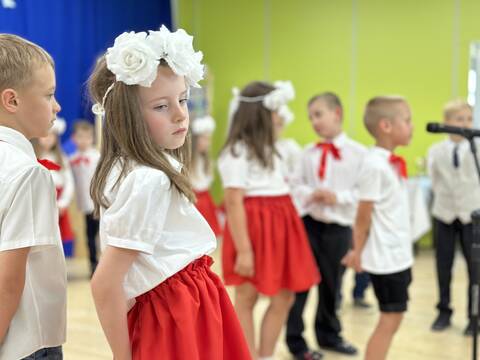 Grupa 6-latków pożegnała się z Publicznym Przedszkolem w Gaworzycach - 40