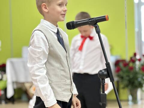 Grupa 6-latków pożegnała się z Publicznym Przedszkolem w Gaworzycach - 33