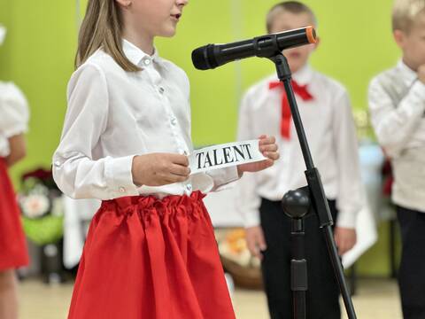 Grupa 6-latków pożegnała się z Publicznym Przedszkolem w Gaworzycach - 30
