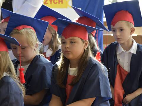 Rozpoczęcie roku szkolnego oraz pasowanie uczniów klas pierwszych - 12