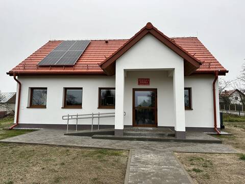 Inwestycja budowy świetlic wiejskich w Kurowie Wielkim i Dzikowie dobiega końca!  - 11