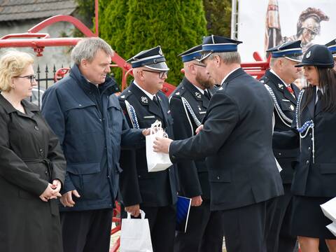 Jubileusz 75-lecia Ochotniczej Straży Pożarnej w Kłobuczynie - 81