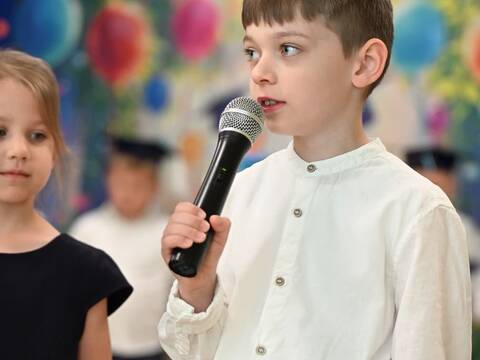 „Jeżyki” pożegnały przedszkole - 56