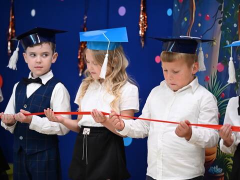 „Jeżyki” pożegnały przedszkole - 34