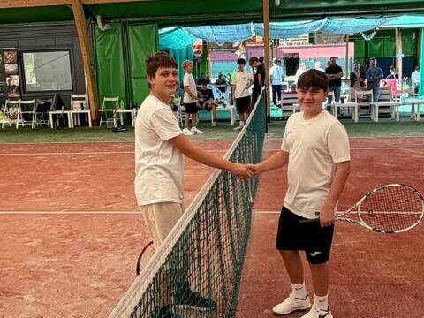 Sportowe emocje na kortach i badmintonowych boiskach - 2
