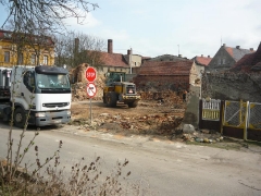 2013-04-23 Rozbiórka placu