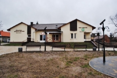 2015-01-13 Budynek w Wierzchowicach