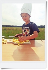 2015-08-03 Gotowanie na polanie. W Dzikowie.