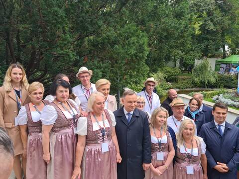 Wieniec dożynkowy z Kłobuczyna na Dożynkach Prezydenckich w Warszawie! - 2