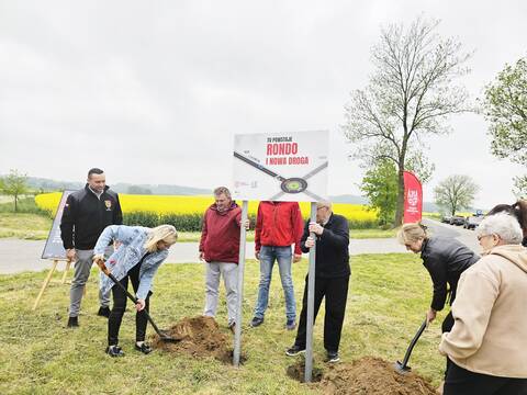 Rusza budowa ronda i nowej drogi w kierunku Dalkowa - 7